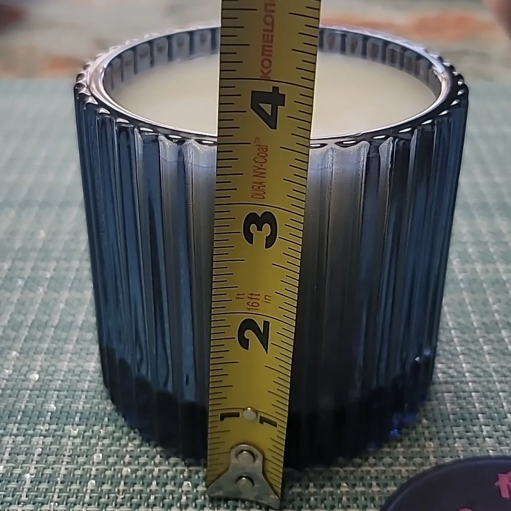 Indigo Jasmine, 10oz Soy Blend Candle. X - Picture 4 of 5